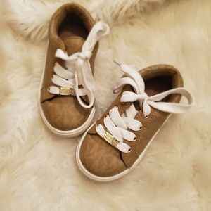 Toddler girls shoes